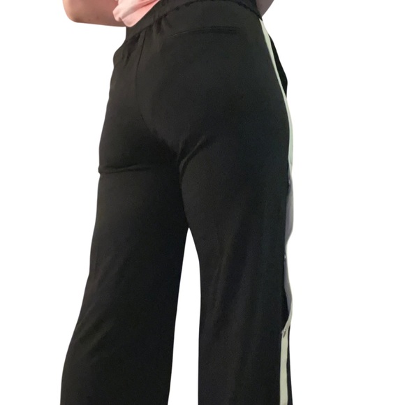 InWear Tearaway Pants 10 (fits like a 6-8) - Picture 2 of 11